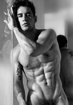  Benjamin Godfre.  