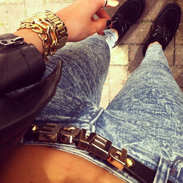 f-a-v-e-s:  fierrrrrrce:  http://fierrrrrrce.tumblr.com/  * 