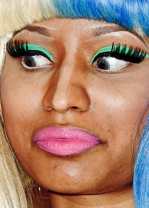 mdnabutbornthatway:  humanoid-hooker:  mintblondie:  imindahovlane:  nighth4wk:  ashley-mcloughlin:  Proof celebrities suffer from the same flaws as us. Spots, wrinkles, scars, awkward facial hair. Don’t aspire to be perfect, because there is no such