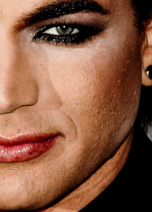 mdnabutbornthatway:  humanoid-hooker:  mintblondie:  imindahovlane:  nighth4wk:  ashley-mcloughlin:  Proof celebrities suffer from the same flaws as us. Spots, wrinkles, scars, awkward facial hair. Don’t aspire to be perfect, because there is no such