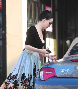 suicideblonde:  Dita Von Teese out in LA, April 20th I adore everything about this picture. 