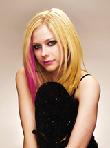 lovatoandlavigne:  My little girl grows up. (x) 