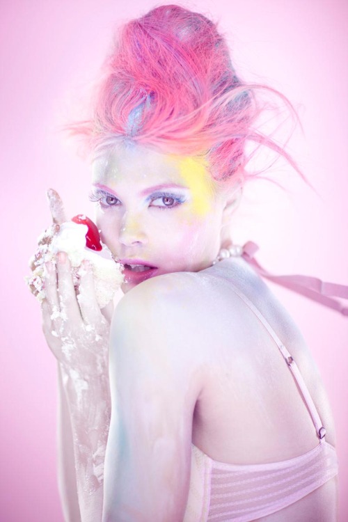             Lil Bakeshop Marie Claire China February 2012 Model: Masha P and Anna I Photographer: Am