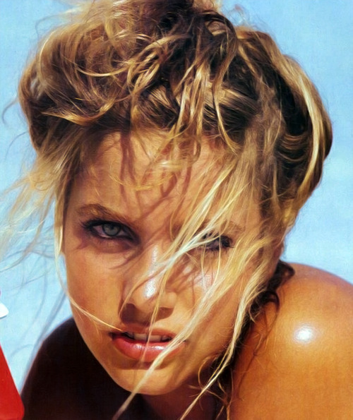 http://nudevintage.tumblr.com/post/20494667626