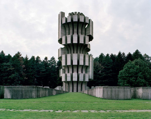 Sex keenpeach:  25 abandoned Yugoslavia monuments pictures