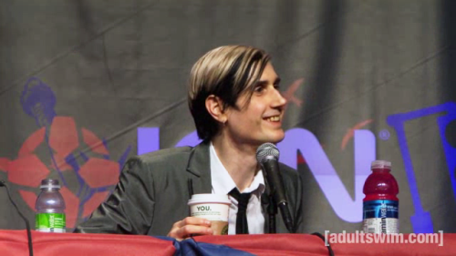 mistressblix:Venture panel, NYCC 2010*Doc is smiling to the point of showing teeth in the lower righ