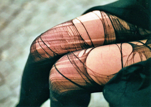 cheriegabriella:  Untitled (by christopherlandin) (via imgTumble)