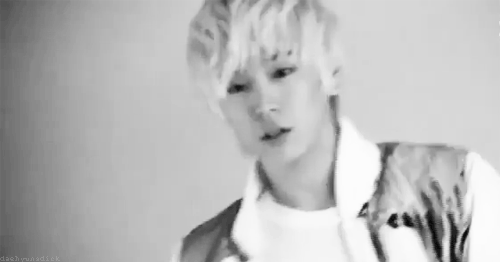 loldeletingrig-deactivated20130:  ✿ Kim Himchan. 