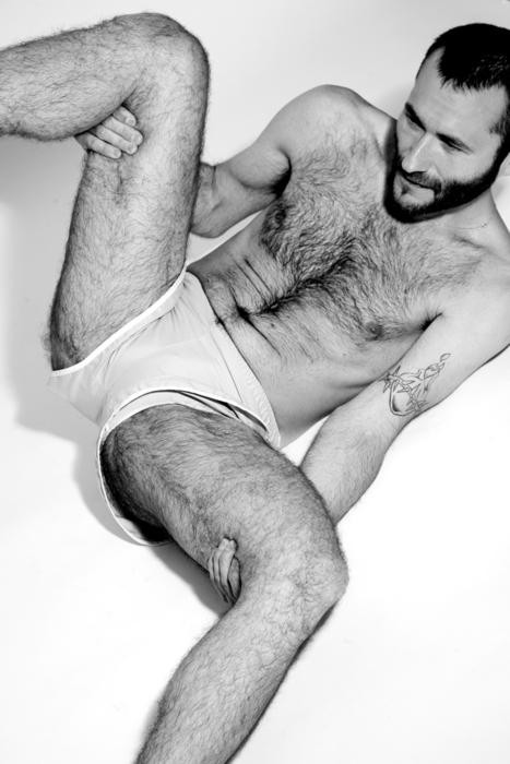 dirtyguystogo:  Follow http://dirtyguystogo.tumblr.com 