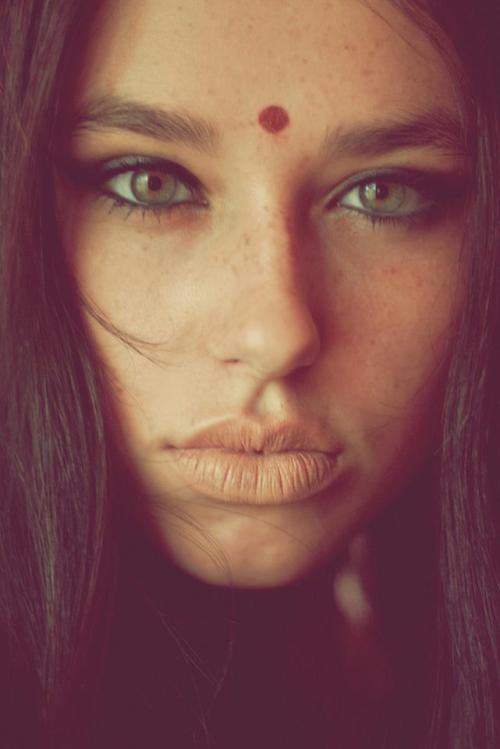 sonrisas-de-ojera-a-ojera:    beauty 