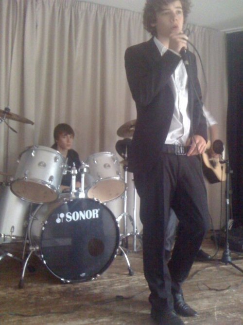 thrust-for-us-louis:  rachelloveszaynmalik:  tomlinsonpanties:  ilivein1derland: