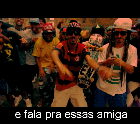 É CONE NA CABEÇA PORRA!