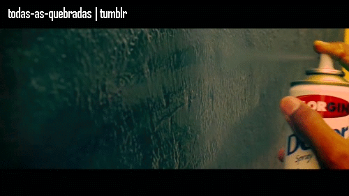 É CONE NA CABEÇA PORRA!