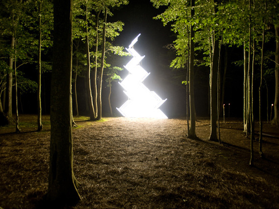 ianbrooks:  A Crack in the Sky by Yocha Maitos Constructing a ginormous light installment