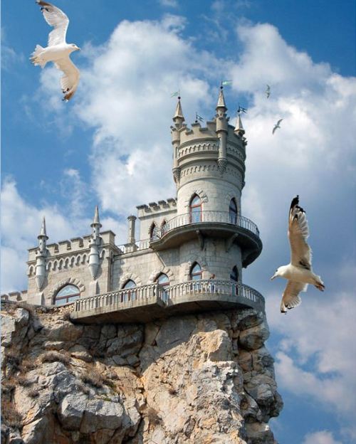 The Swallow&rsquo;s Nest Castle near Yalta, Ukraine.