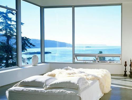 pink-lily:  dreamyhome:  imagine waking up to that  hooooooly 