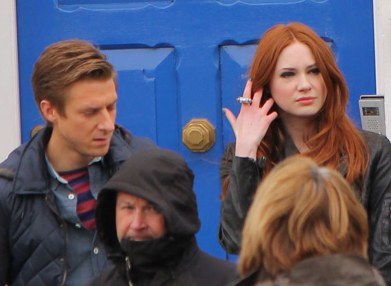 orbitingasupernova:  tardisingallifrey:  becks28nz:  *Team Tardis - Doctor Who Filming