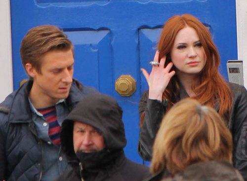 orbitingasupernova:  tardisingallifrey:  becks28nz:  *Team Tardis - Doctor Who Filming - NEW* sources : doctorwhotv and alun vega  They are filming episode 5… and there are Weeping Angels… …    eeeeeeeeeeeeeeeeeeeeeeeeeeeeeeeeeeeeeeee