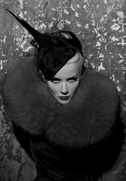 nothingpersonaluk:  Daphne Guinness by Markus + Indrani for Muse Magazine 