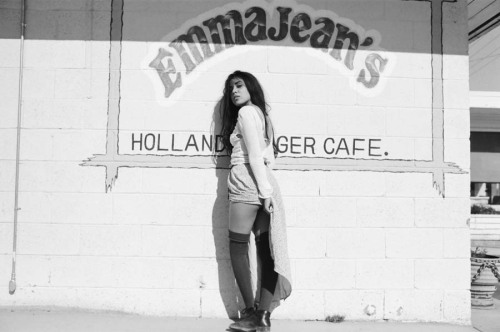 mercedesmarie:  prozac-vs-heroin:  mercedesmarie:  12fv-labs:  the diner in kill bill 2 unexpected places with mercedes by 12fvhttp://mercedesmarie.tumblr.com/  A$$  You are perfect!  You the sweetest Carrie :3 