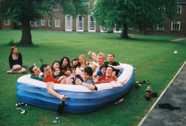 waves-of-pure-emotion:  we can all tell who is on their period. 