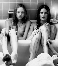 gethecool: Gemma Ward and Missy Rayder for