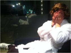harrytheplatypussy:  1dhunni:  Harry is just adorable♥  you can see louis taking the picture in the reflection 
