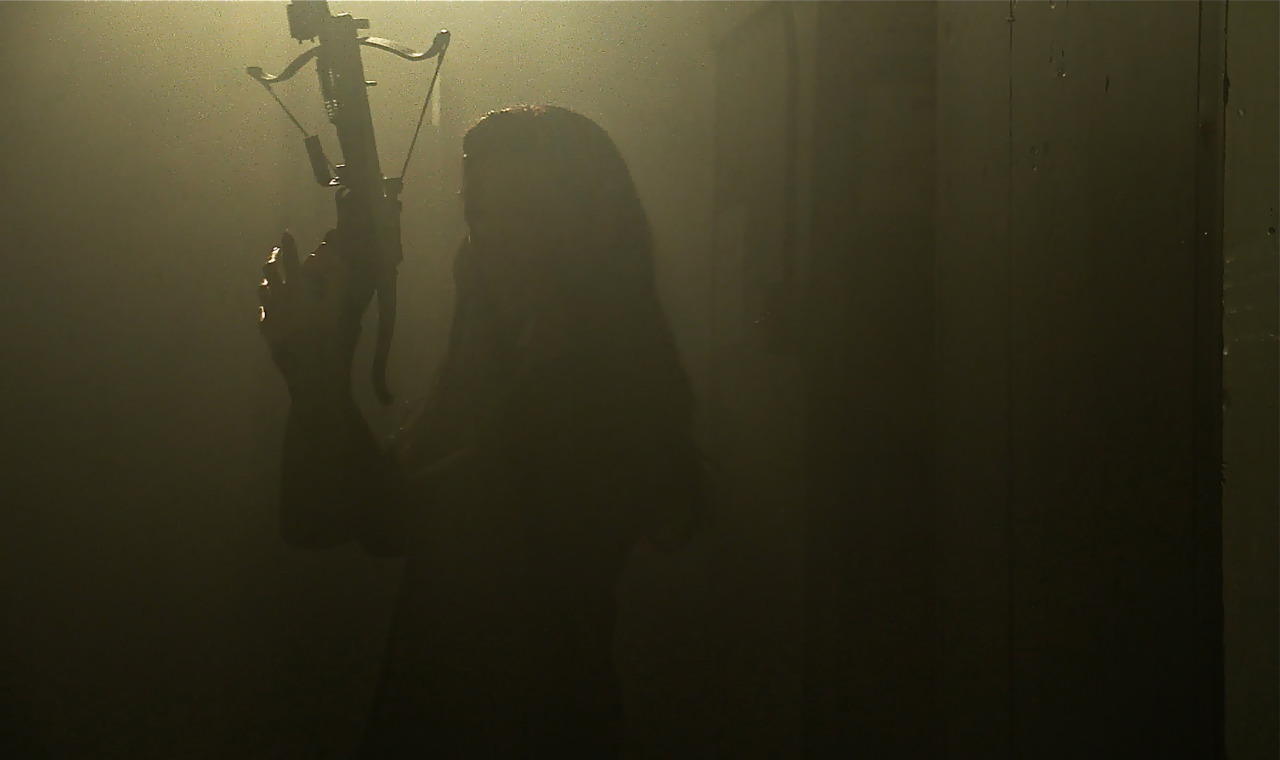 teenwolf:  Crystal Reed, looking fairly badass with her crossbow.