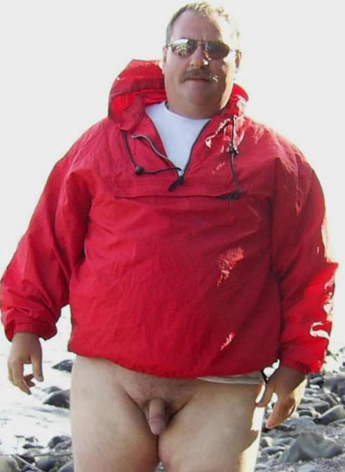 http://senioretgay2.tumblr.com/post/20644372717