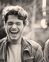 previouslyserjaime:   9 favorite pictures → richard madden (asked by trizzybaby) 