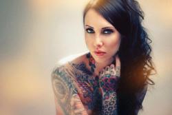 freakyvegetable:  Makani Terror 