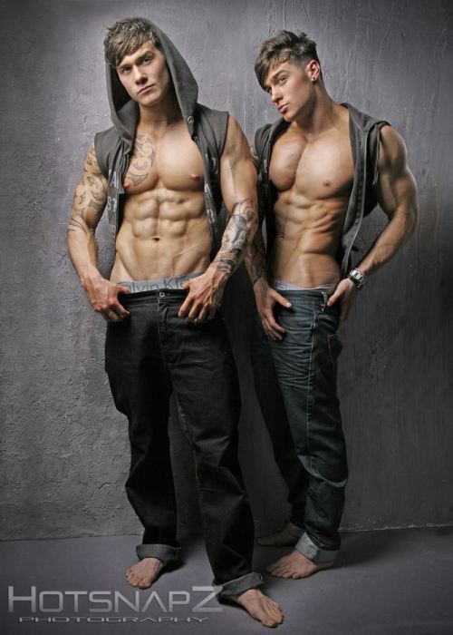 brothertobrother:  Kinda cheesy lookin bros, but what the fuck, right?  Harrison Twins: They make me have dirty thoughts of tag-teaming them simultaneously…  