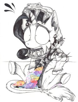 Rarity’s Guts by ~TheDrippingRainbow