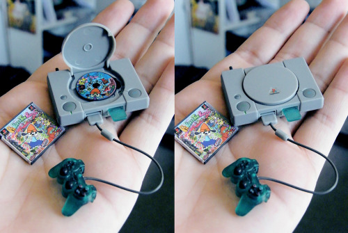 f-unk-y:  sad-face:  casker:  I FIND SUCH ENORMOUS JOY IN MINIATURE THINGS  TINY THINGS!!!  oh my 