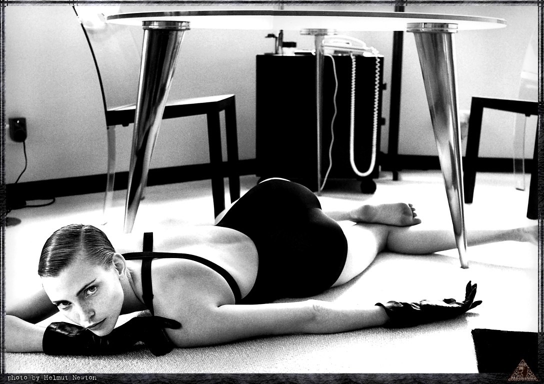 pervdesire:  Nadja Auermann by Helmut Newton 