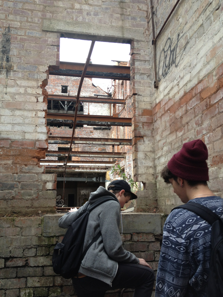 neon-children:  j4mz:  me n max  ~~soft grunge~~