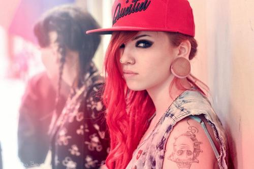 HOT GIRLS & TATTOOS