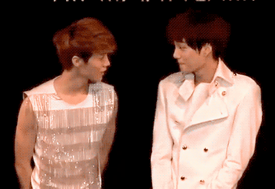 sensuwal:  KaiLu at “EXO Showcase” in China 120401 MC: So what do you think of
