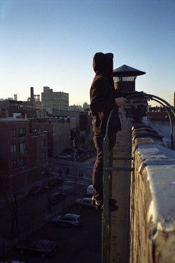 z0m:  brooklyn by i am lucky on Flickr. 