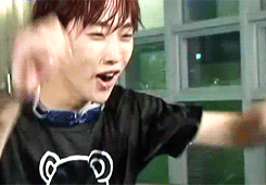 whyweloveb1a4:  Submitted by ichigotea 