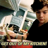 callmechaos:  The only reason I have ever or will ever reblog One Direction.Polkadopolis, right side gif.You’re not the only one telling me to get out of the kitchen.  AND STAY OUT D<