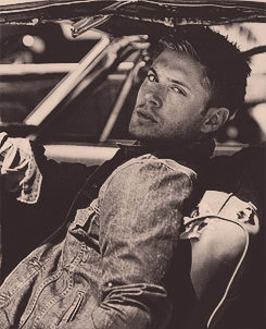  Ladies and gentlemen who don’t have to ask - Jensen Ackles “I’m not Mr.