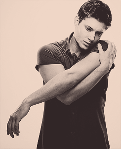  Ladies and gentlemen who don’t have to ask - Jensen Ackles “I’m not Mr.