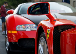 onlysupercars:  stormss:  I’m watching you (by Bernardo G. Macouzet)  Bugatti Veyron 16.4 and Ferrari Enzo! 