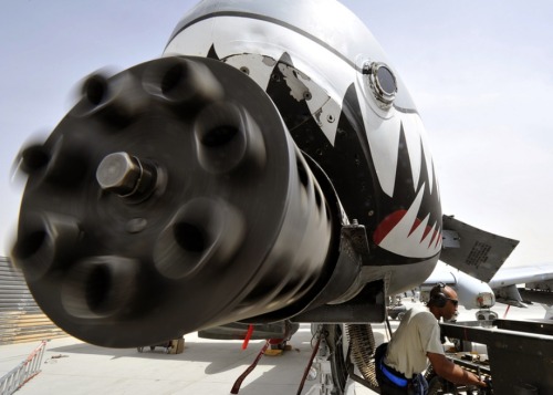 bassman5911:  A-10′s GAU-8 Avenger The General Electric GAU-8/A Avenger is a 30 mm hydraulically-driven seven-barrel Gatling-type rotary cannon that is mounted on the United States Air Force’s Fairchild Republic A-10 Thunderbolt II. It is among the