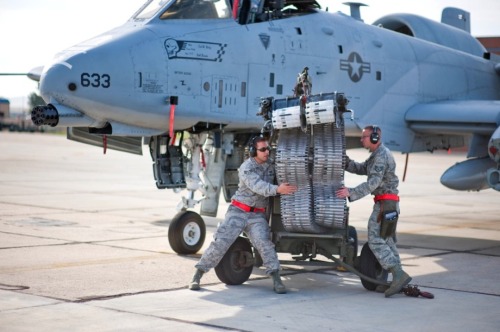 bassman5911:  A-10′s GAU-8 Avenger The General Electric GAU-8/A Avenger is a 30 mm hydraulically-driven seven-barrel Gatling-type rotary cannon that is mounted on the United States Air Force’s Fairchild Republic A-10 Thunderbolt II. It is among the