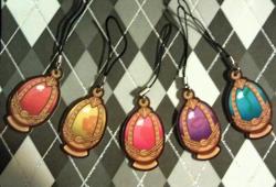 junktastic:  NEW GIVEAWAY TIME! Do you want to become a Puella Magi? Well look no further! I’m giving away a full set of Madoka Magica soul gem charms! Here’s the rules! 1 reblog and 1 like per account Must have an open ask box! Contest ends April