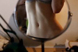 ineedtogetthin:  abs abs abs! Not so much, but well, I’m proud (: