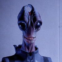 fyeahfemshep:  jetau:  fucking smiling salarians  so cute.  Smiley Mordin looks like he’s planning some horrible murder