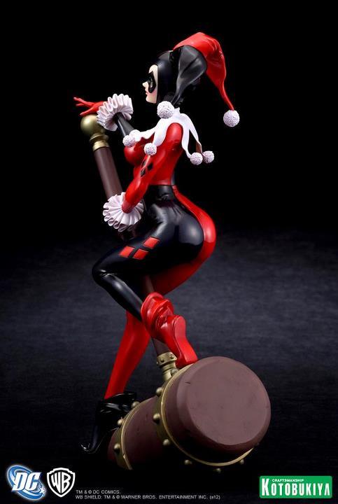 harleyqlove:  blithefool:  enasnivolz:  sparrow626:  dcplanet:  DC Comics Harley